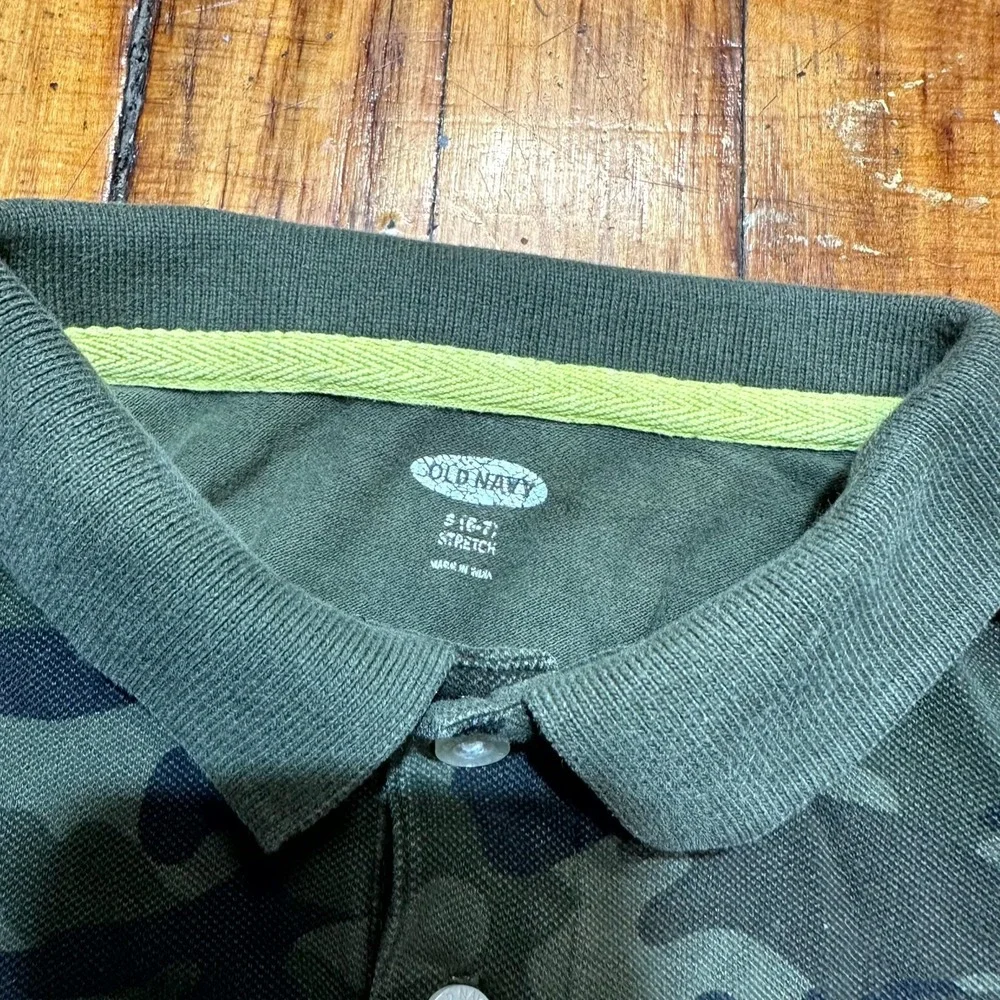 Old Navy Polo Shirt Boys Small Olive Camouflage Stretch Short Sleeve Performance